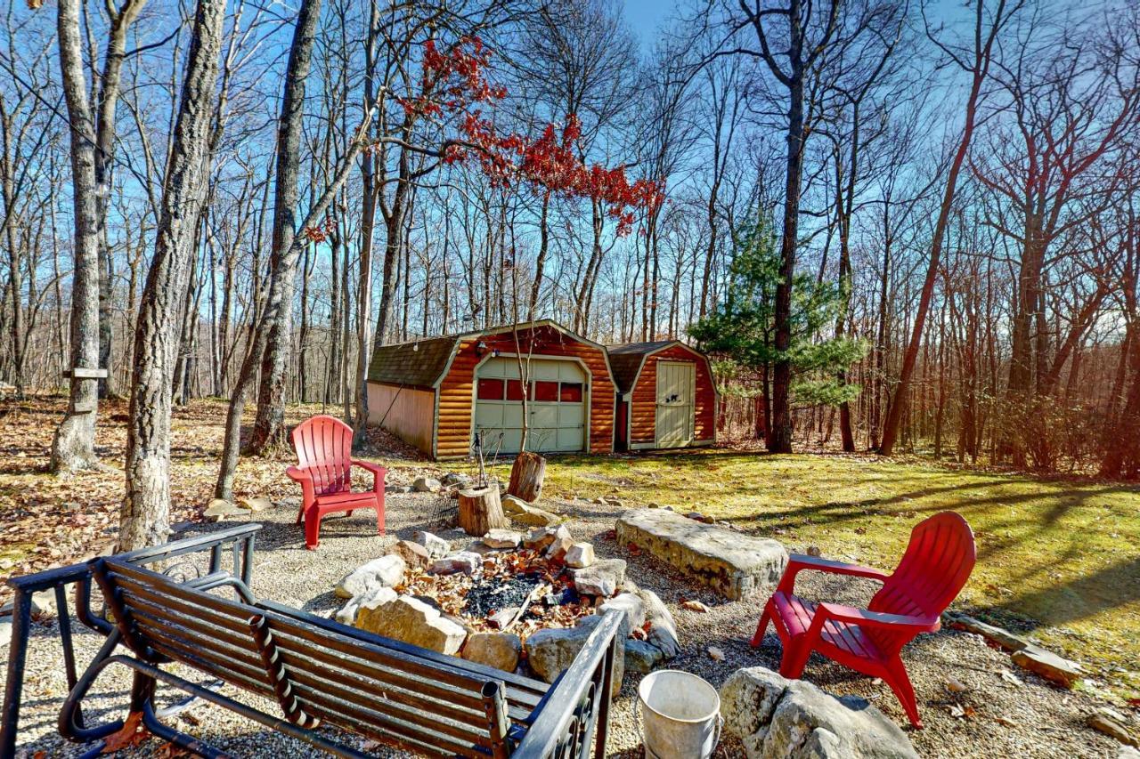Pine Woods Cabin McHenry Exterior photo
